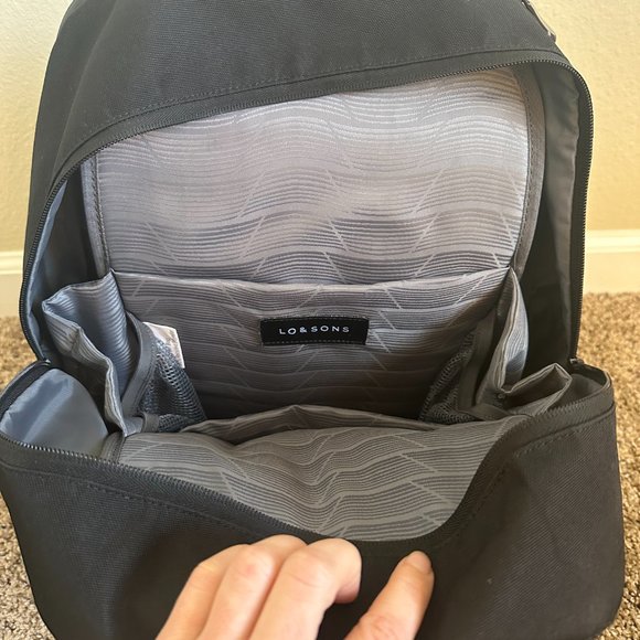 Lo & Sons Charcoal Backpack - Picture 5 of 8